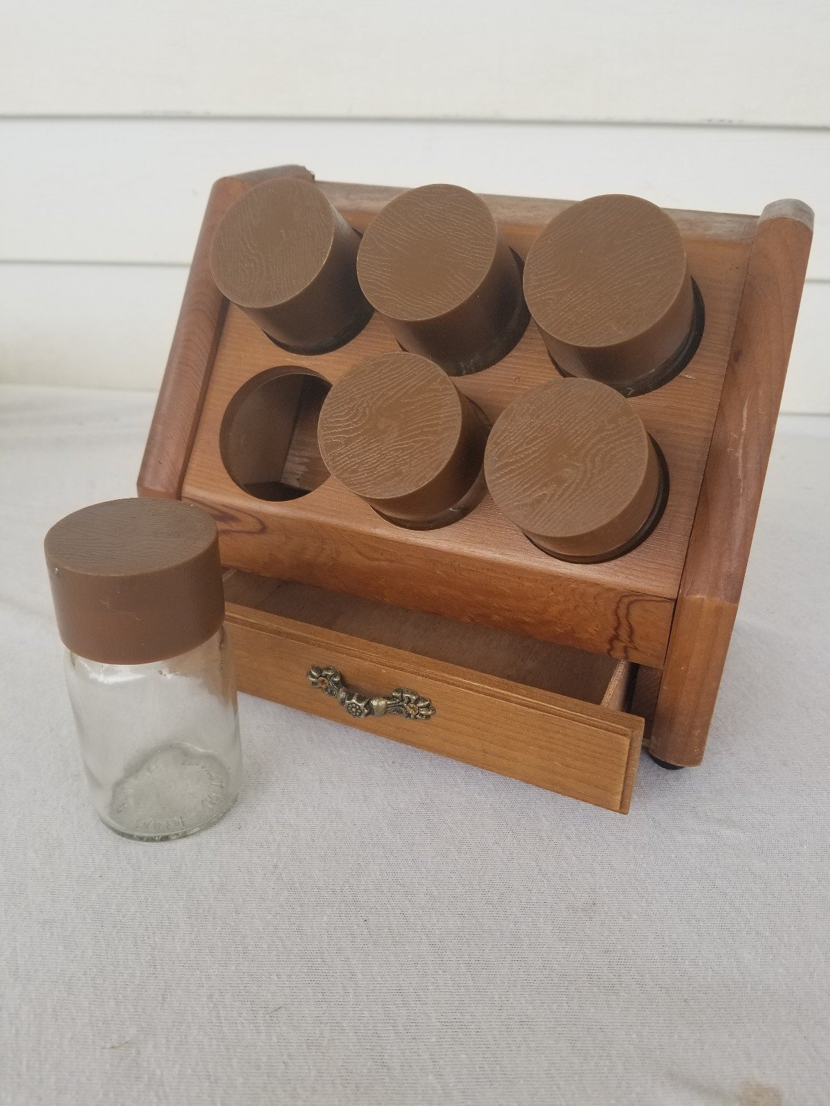 Wooden Spice Rack w/ Glass Bottles & Drawer dYpFCbv6m