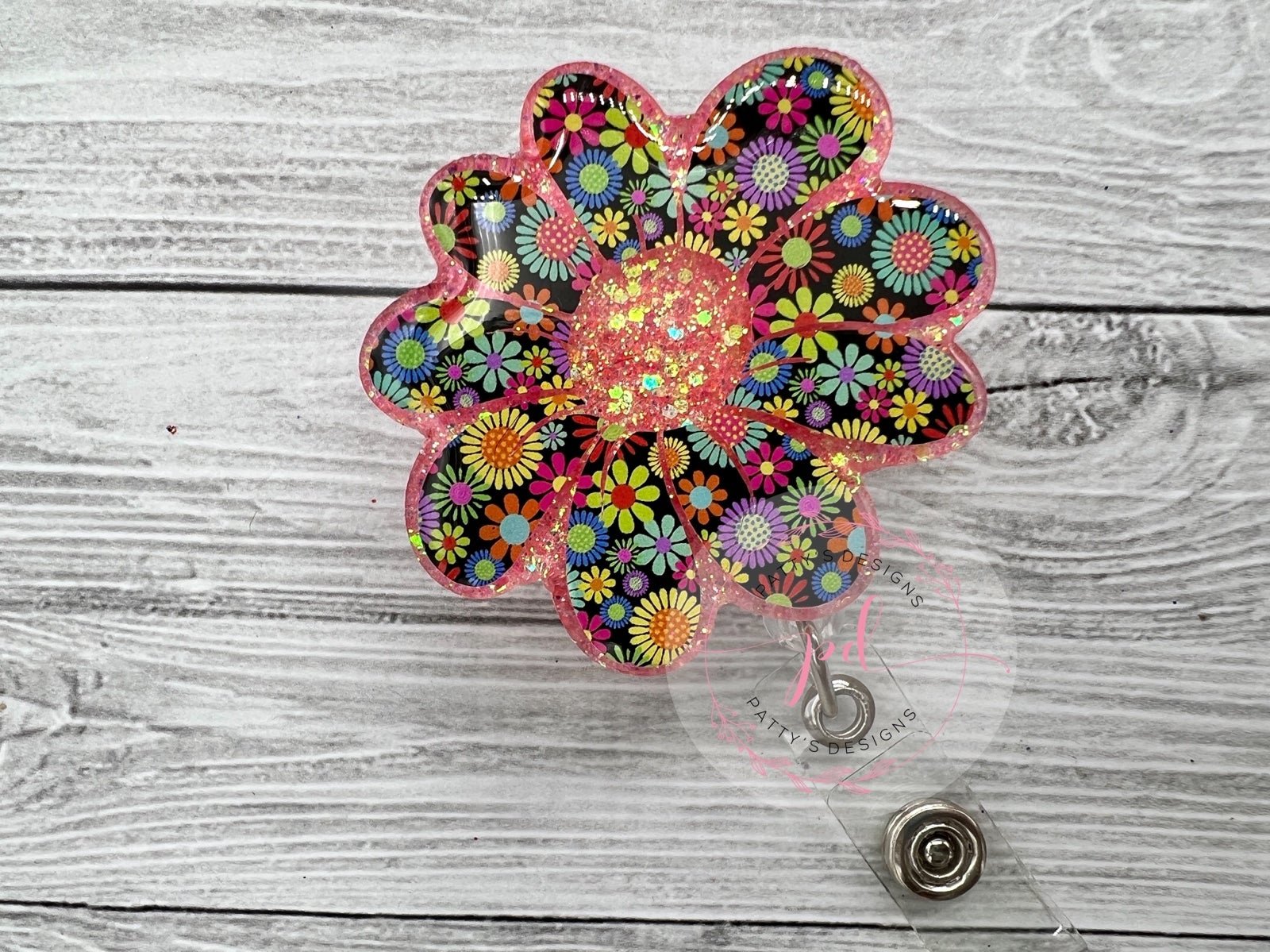 Flower Power Daisy Badge Reel (Price is Firm, No Offers) ARofSELbG