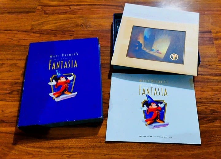 Vtg Walt Disney Fantasia Masterpiece Collectors VHS, Book, Litho, & Cert Box Set 8Xf6FMxbD