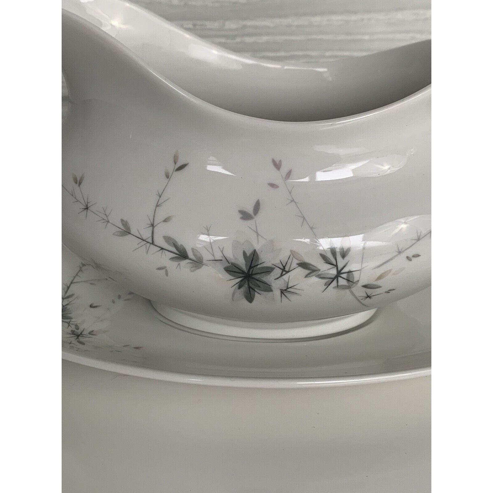 Royal Doulton Greenbrier Gravy Boat with Underplate Made in England e2Y3SVvNY