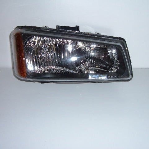 2006 Chevrolet Silverado passenger side headlight fqdKj