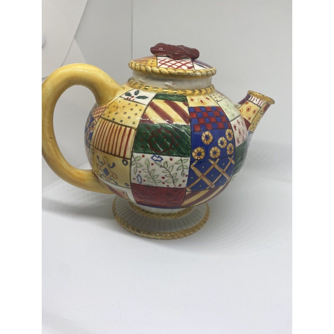 Old World Santa Patchwork Tea Pot Christmas by Studio N