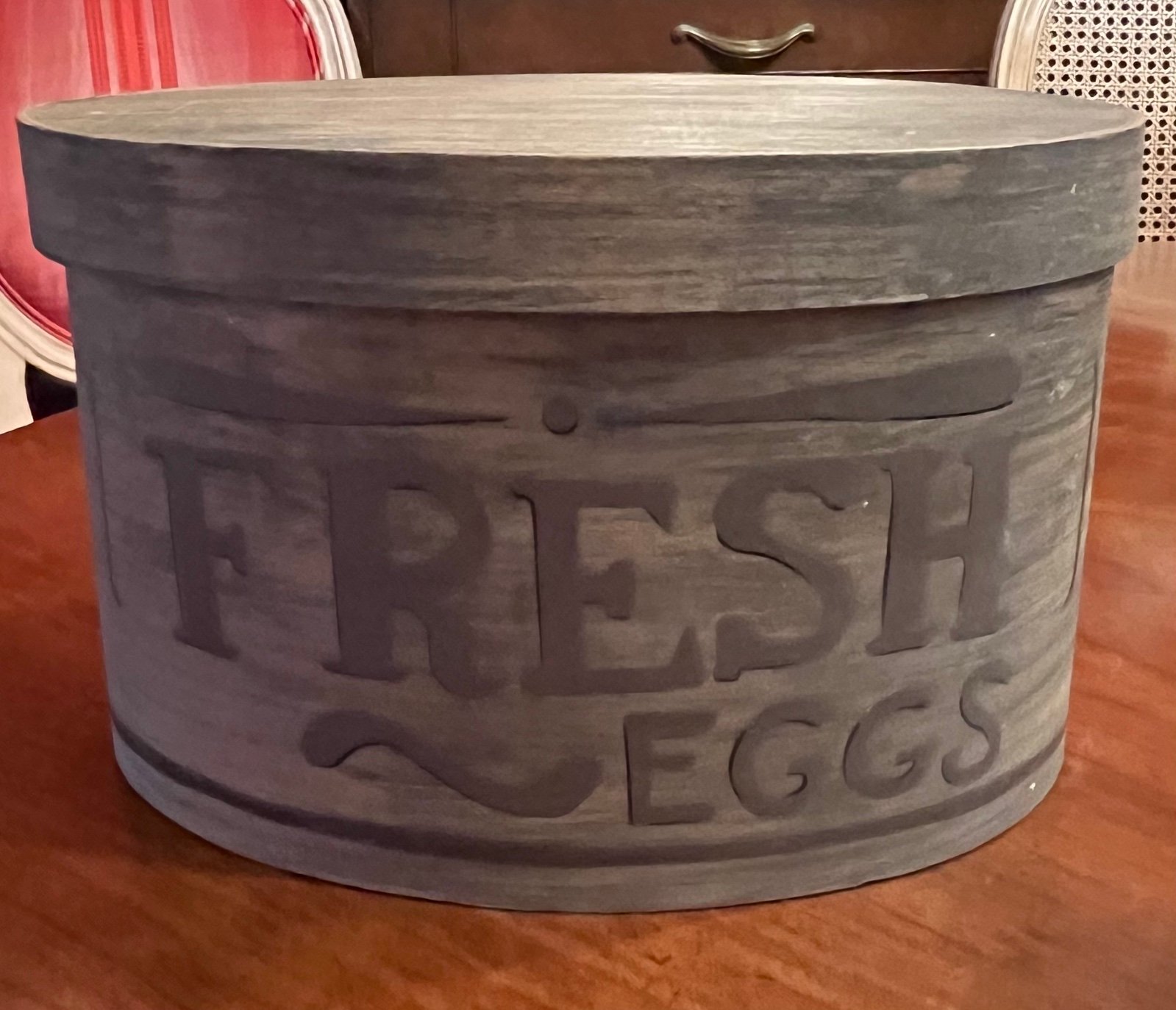 Vintage 8” Oval Pantry Box Storage Shaker Form with Lid Fresh Farm Eggs dFL2eX7i5