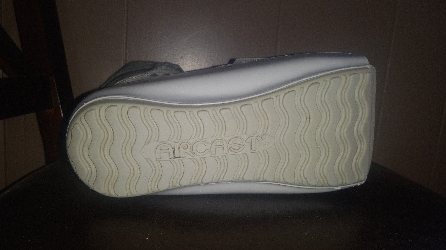 AIRCAST Foam Pneumatic Standard Walker Brace/Walking Boot Shoe ghHzjtW7o