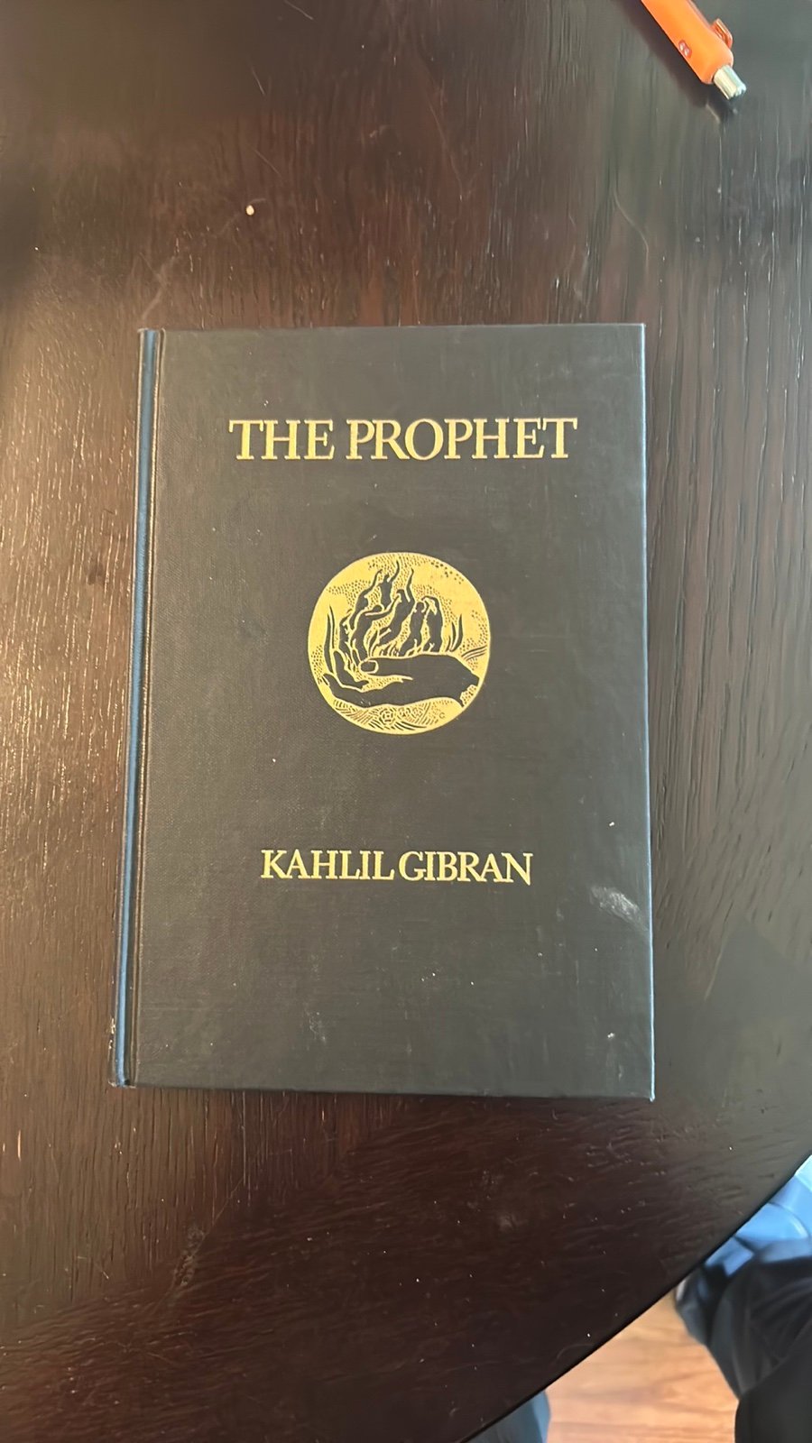 The Prophet by Khalil Gibran. 2X3VpwknS