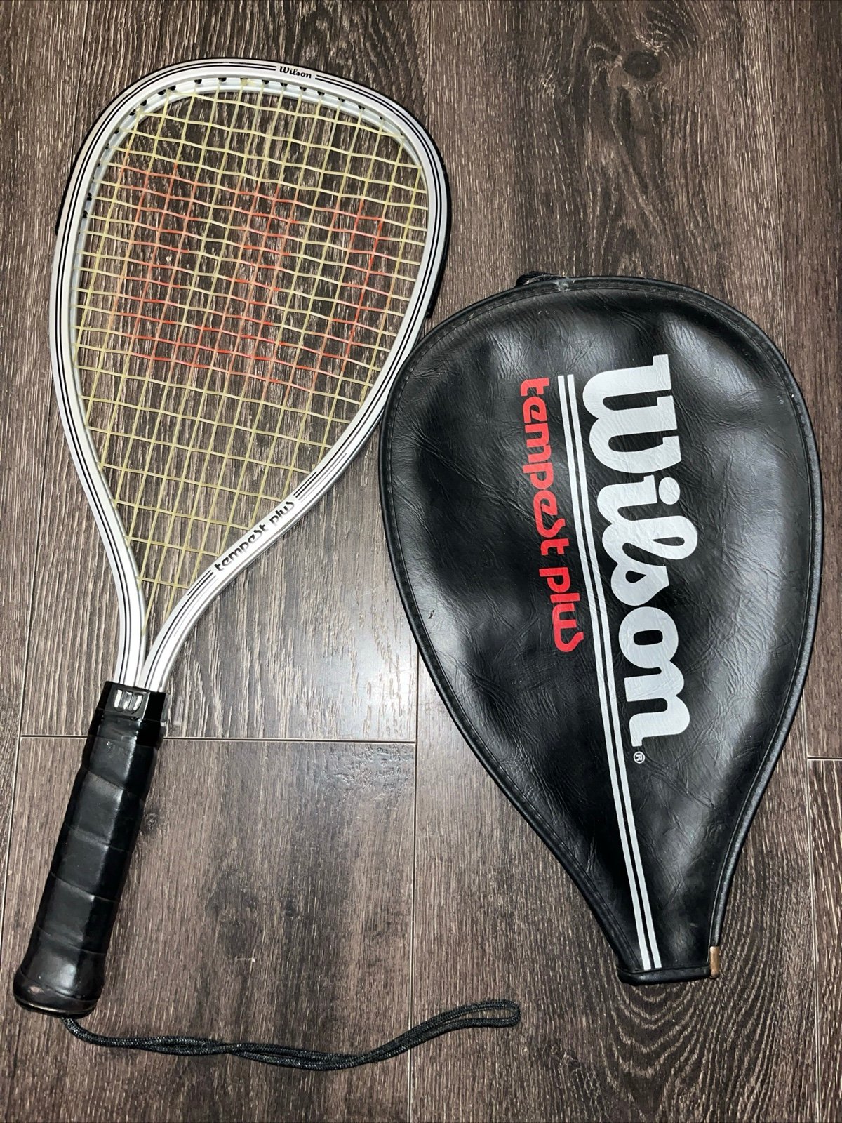 Wilson tennis racket FEOnDr3Kl