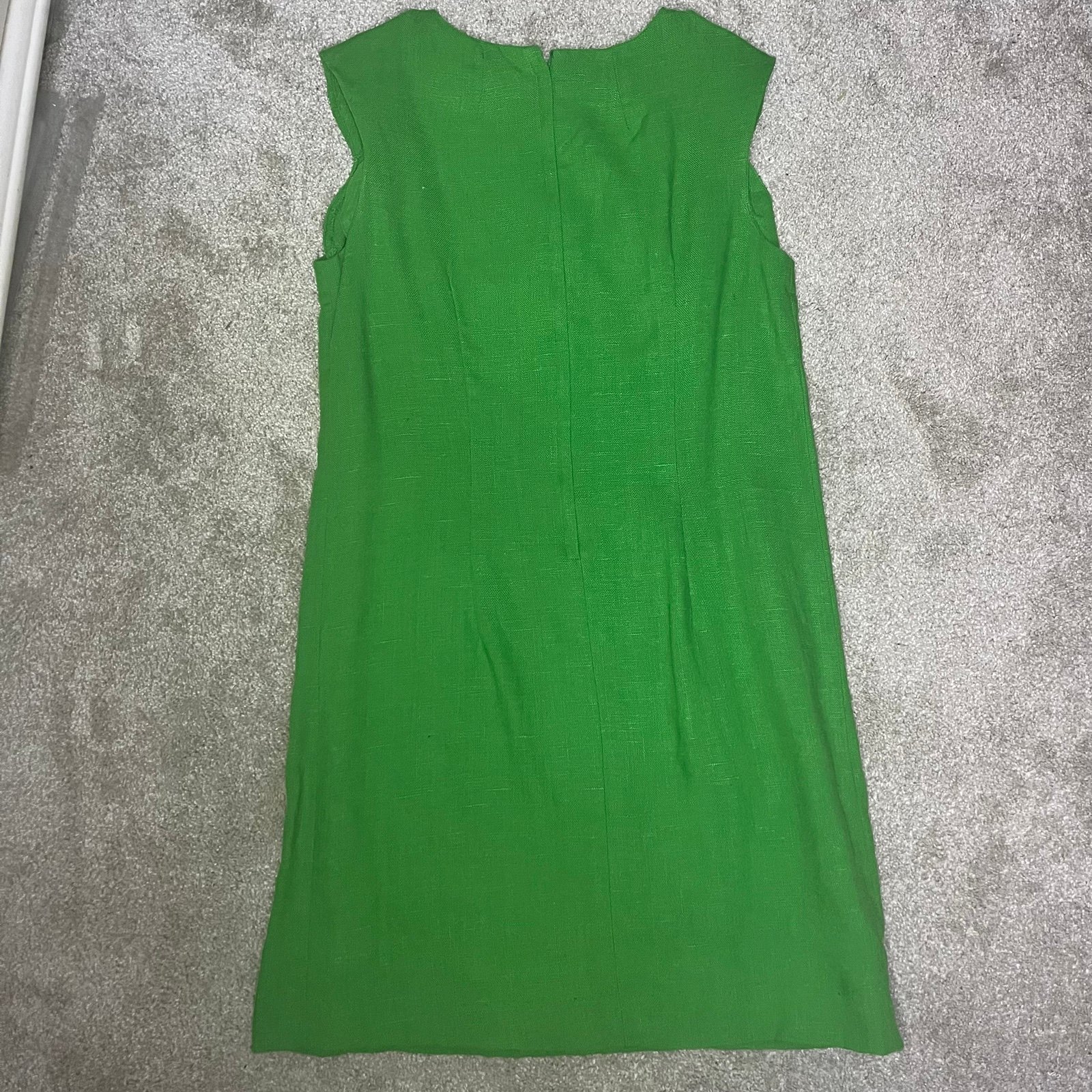 Vintage 1960s or 1970s handmade bright green dress gGoSU2ngF