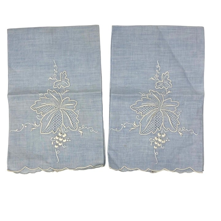 Vintage Set of 2 Blue Embroidered Cotton Tea Towels 0UX