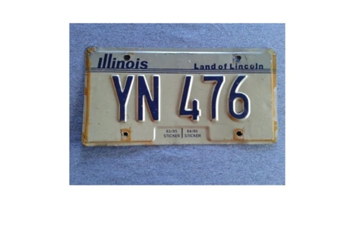 Illinois License Plate 1986 Used AT13 G3lQvvK8K
