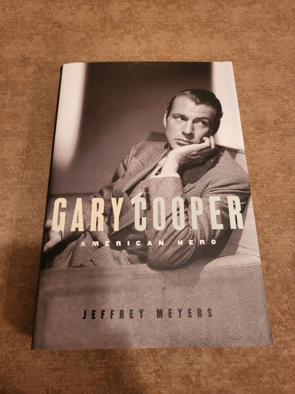 Gary Cooper American Hero by Jeffery Meyers f4gO2m5ml