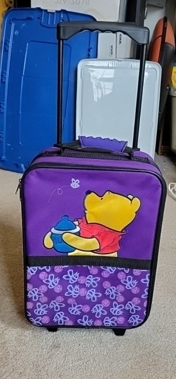 Disney Winnie the Pooh Honey Rolling Suitcase Kids Lugg