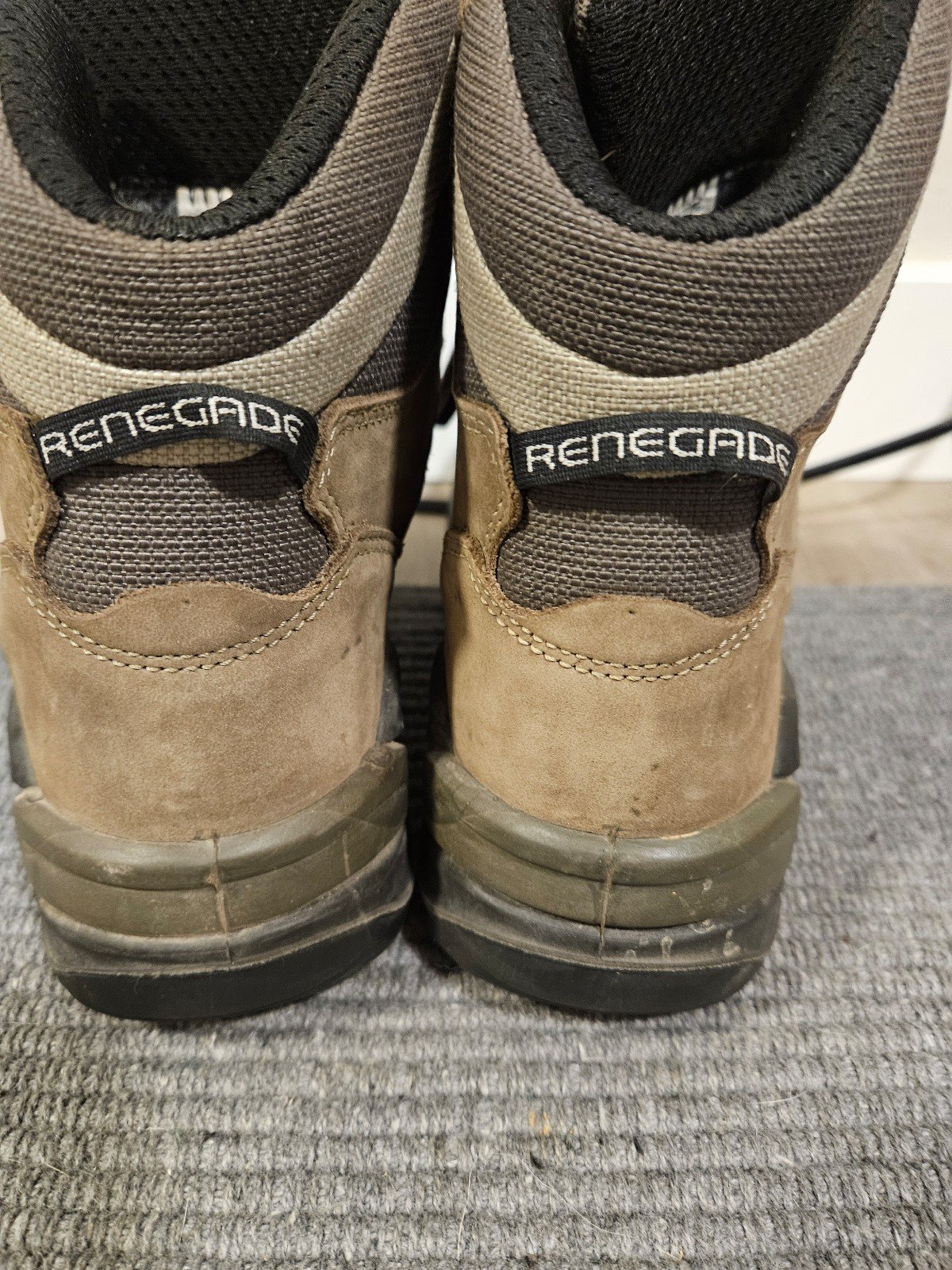 Lowa RenegadesRenegade GTX Mid Hiking Boots - Wide eu8EbrBgP