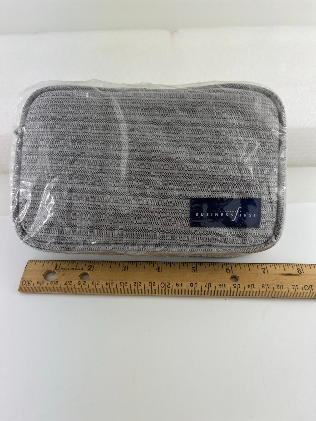 Continental Airlines First Class Complimentary Amenity Kit 5 VTG Travel Bag New BUxgR6dLT