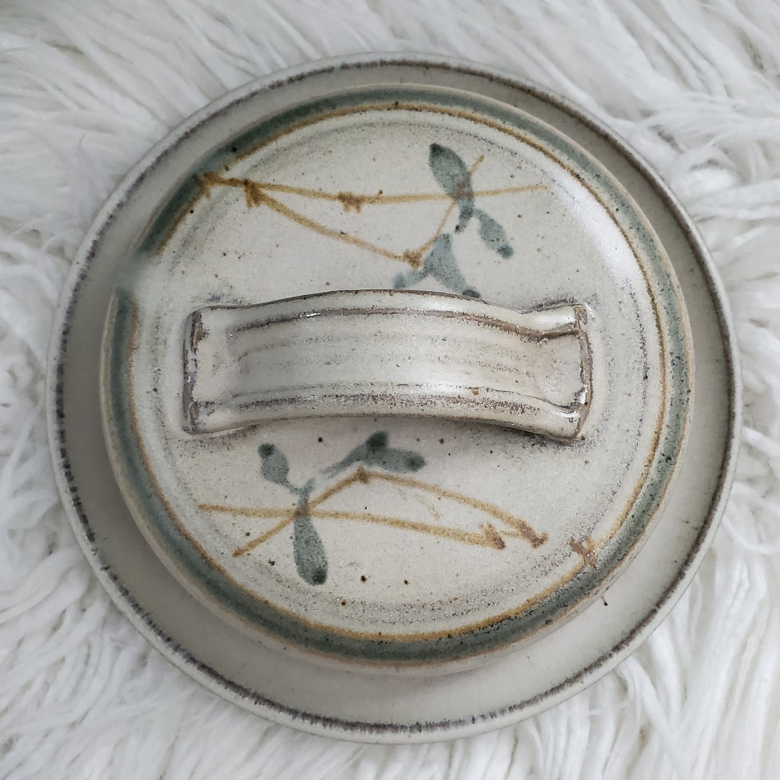 Vintage Ceramic Stoneware Butter Dish With Lid Signed g8Yc1joql