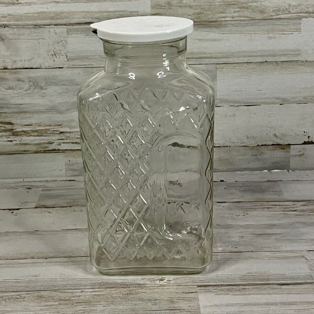 Vintage Diamond Quilted Pattern Glass Refrigerator Bottle Jug Jar With Lid RARE 5n0sQmFhd