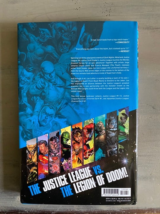 Justice League - by Scott Snyder Deluxe Edition Book One gcMCIEcFO
