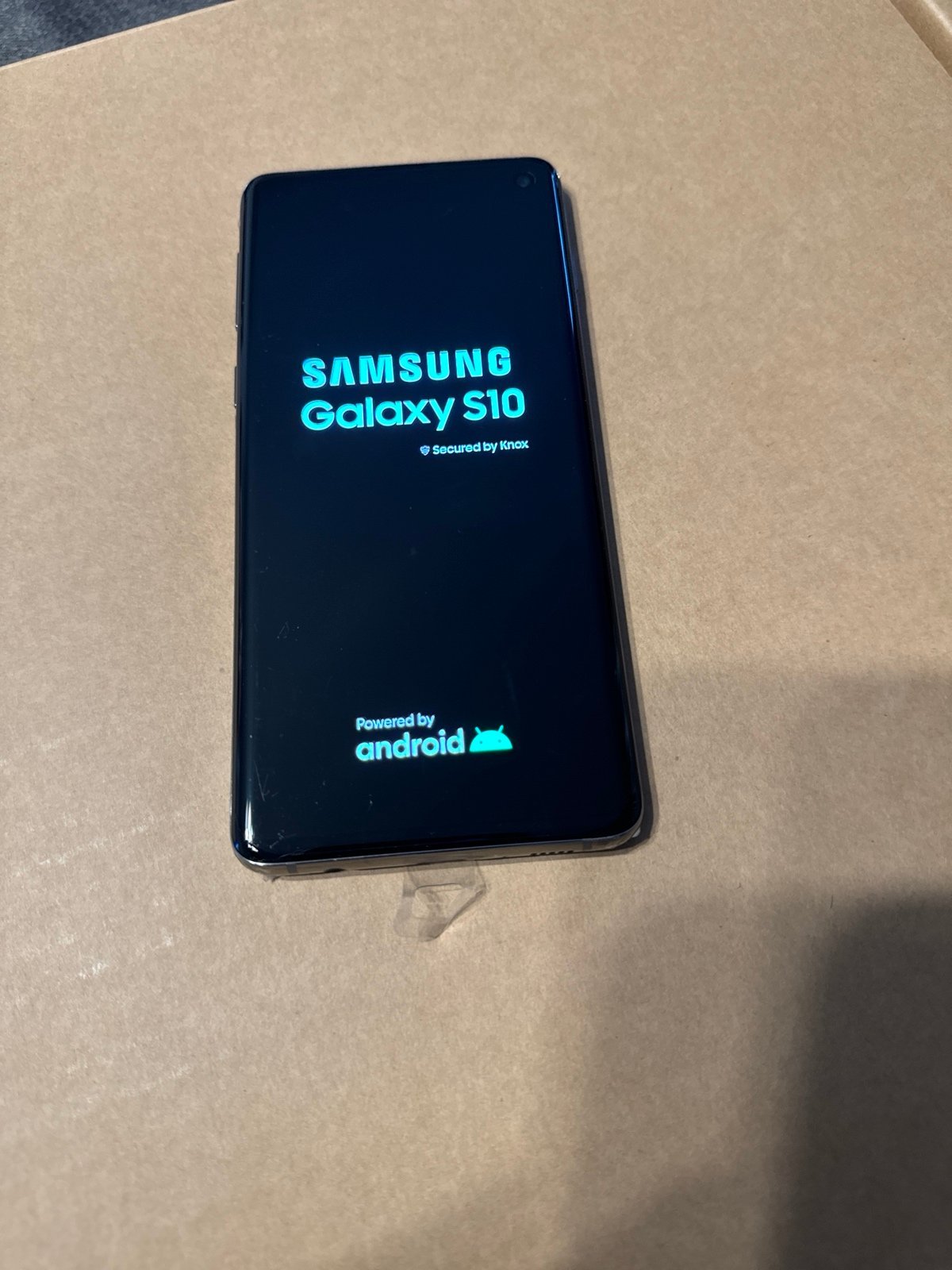Samsung Galaxy S10 128 GB in Ceramic Black CMOjmn6UZ