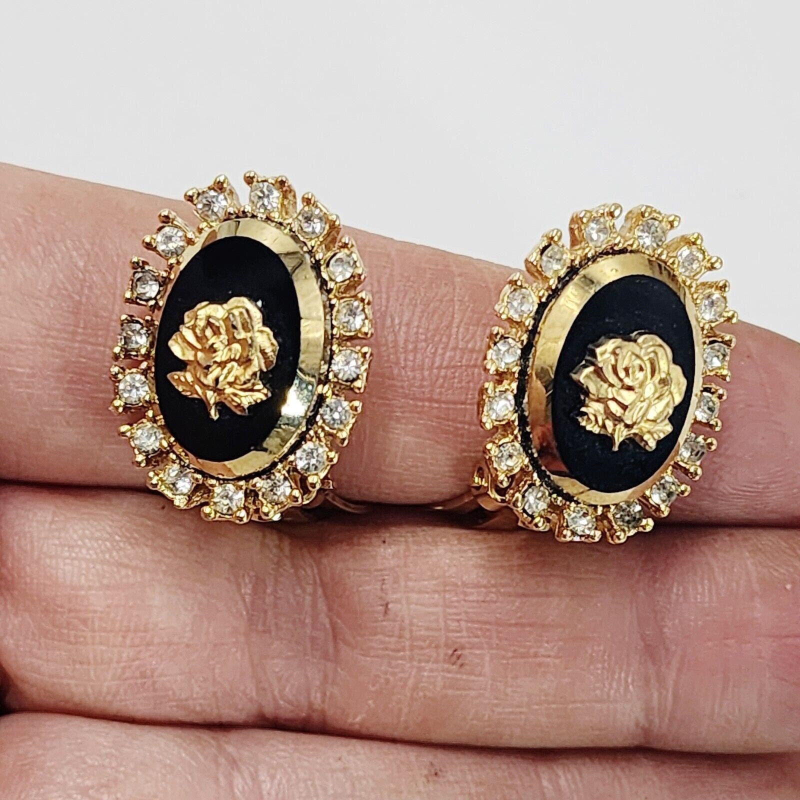 Vintage Celebrity NY Clip On Earrings Gold Tone Rose In