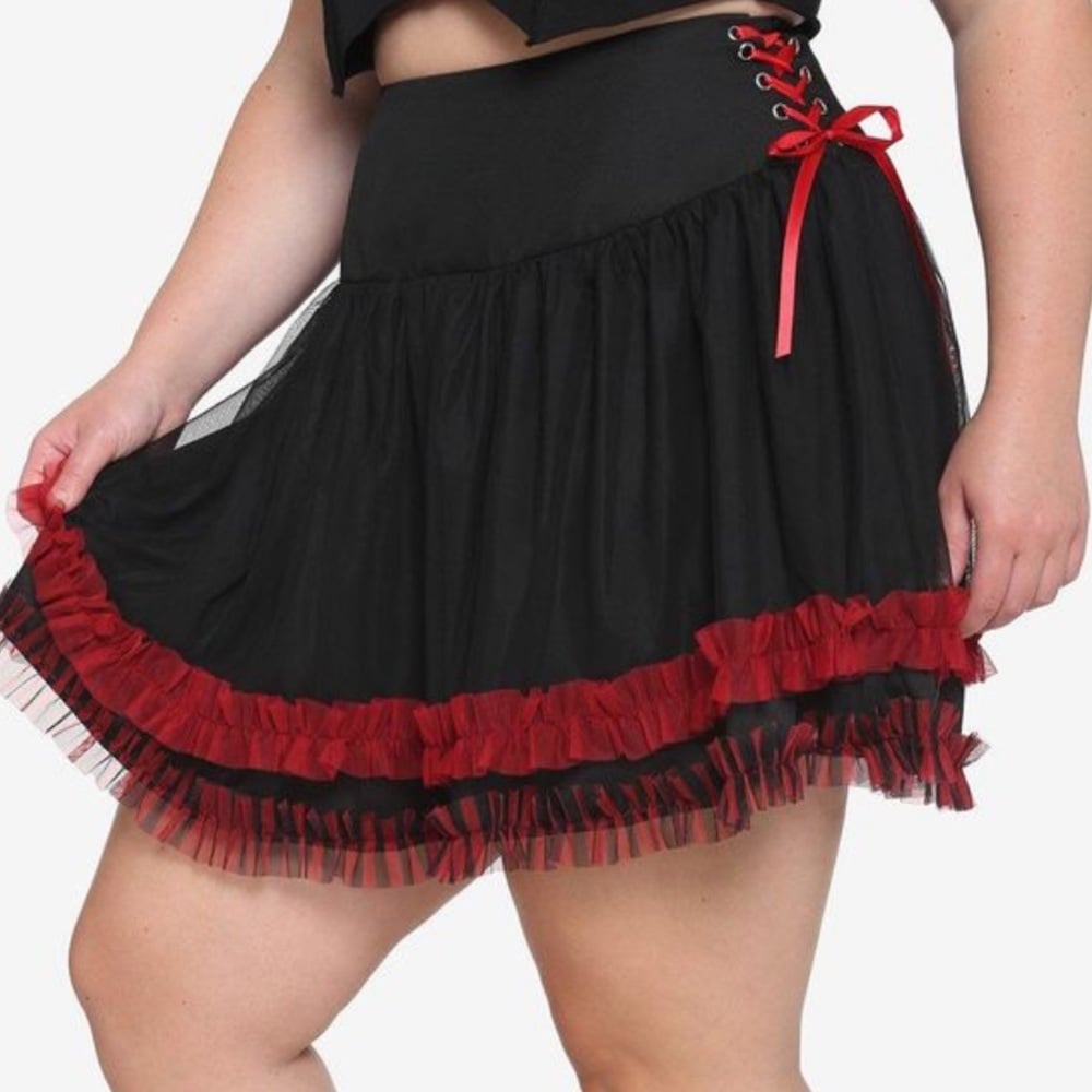 Hot topic Womens plus size 2X black & red side lace up ruffle skirt gothic punk d4gEwIXHg