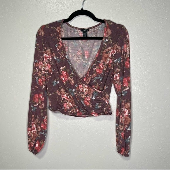 Rue21 Purple Floral Faux Wrap Top V-Neck Fall Romantic Floral Large NWT COgYg4zNx