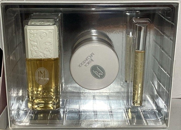 Jessica McClintock 3.4 oz Eau de Parfum, .33 oz, Parfum, 3.5 oz Cream dGEubX4bV