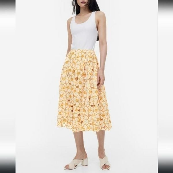 New H&M Eyelet Midi Skirt with Embroidery S 0LbFxdgfg