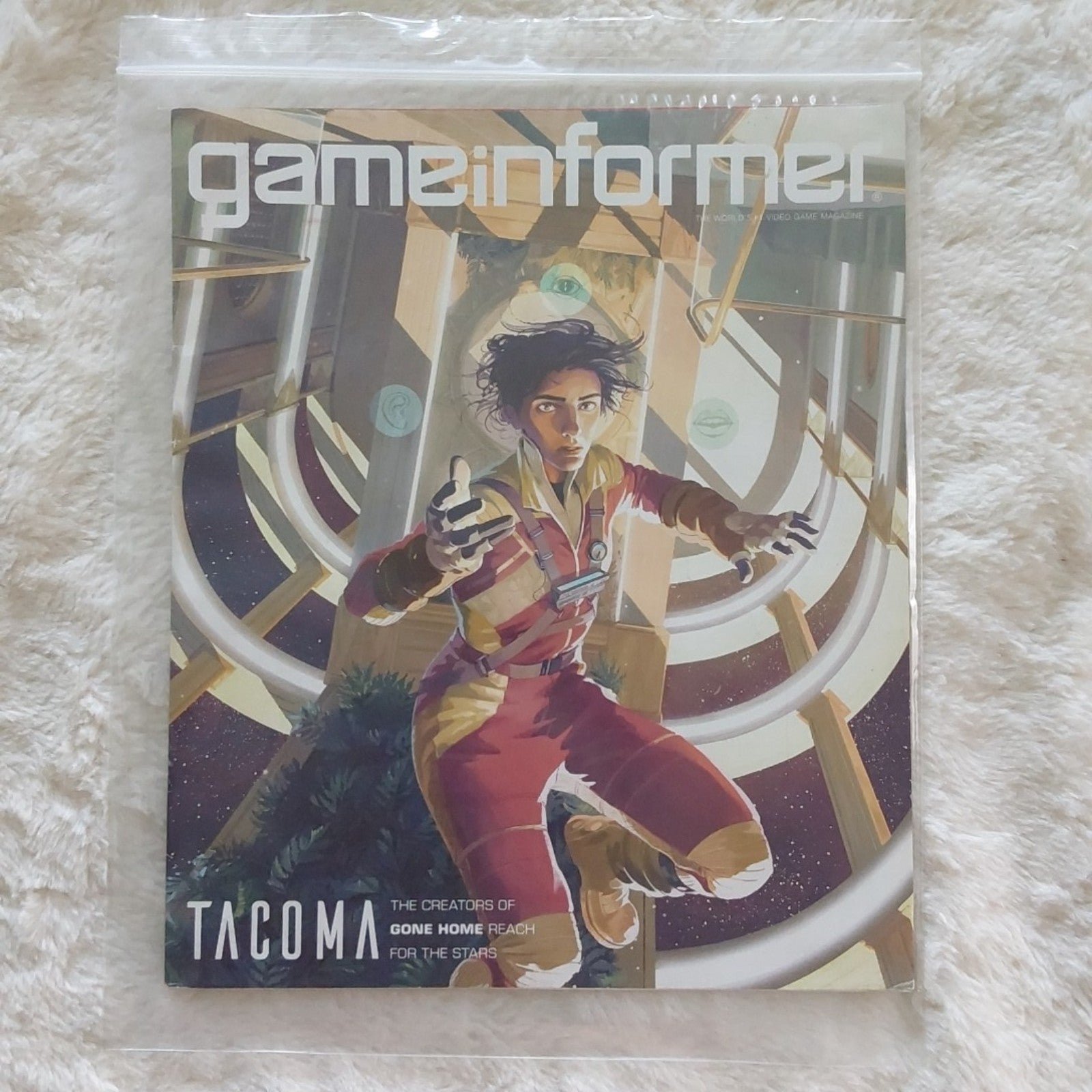 Game Informer Magazine #268 eYGM5mWwX