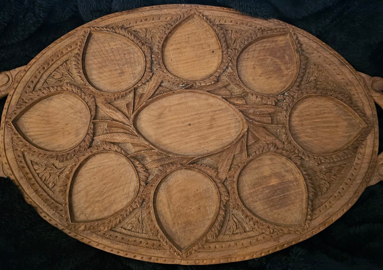 Vintage Hand Carved Oval Teak Wood Serving Tray dVho6GO