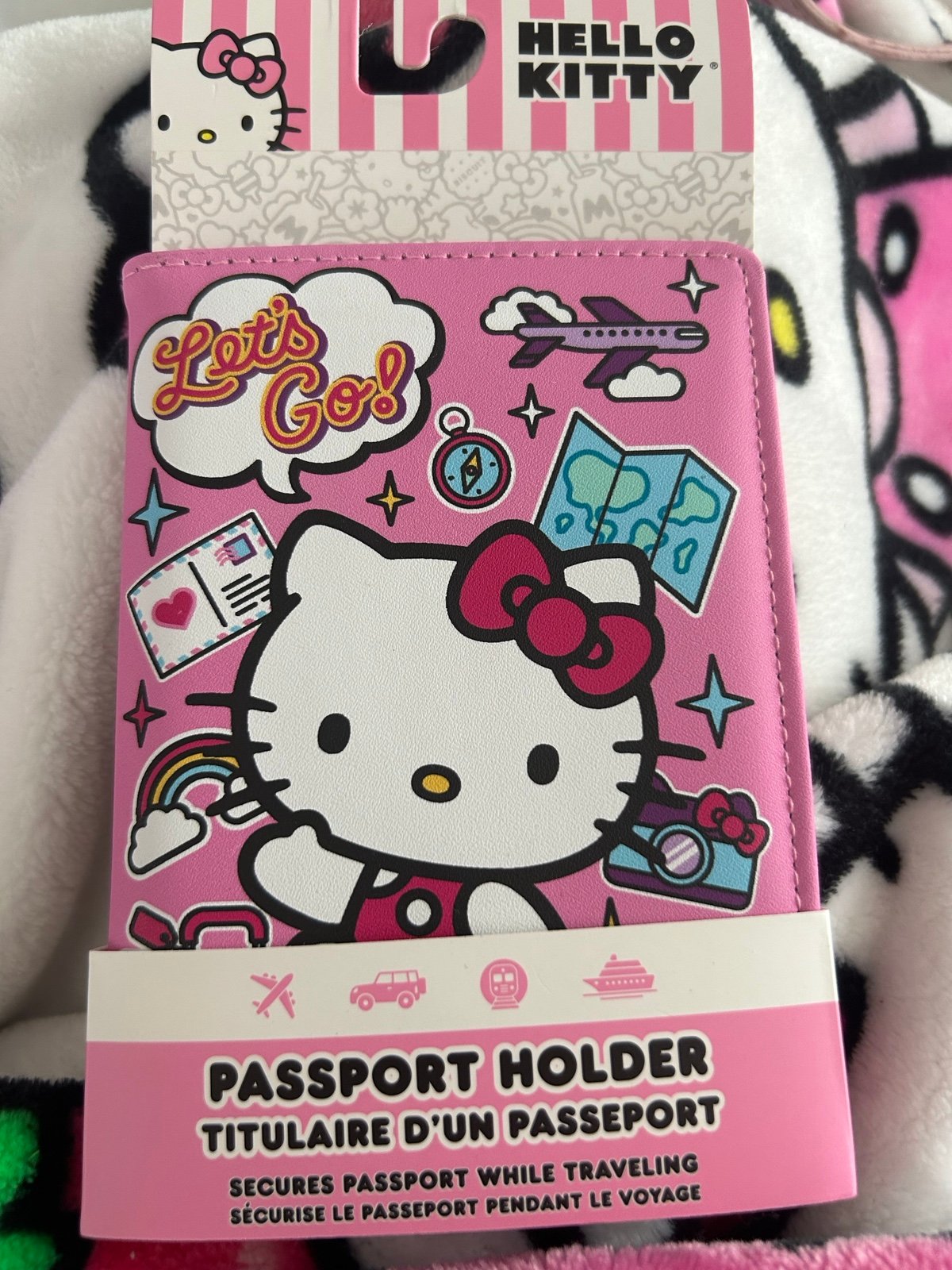 Hello Kitty Sanrio Passport Holder 1GwIEyAt1