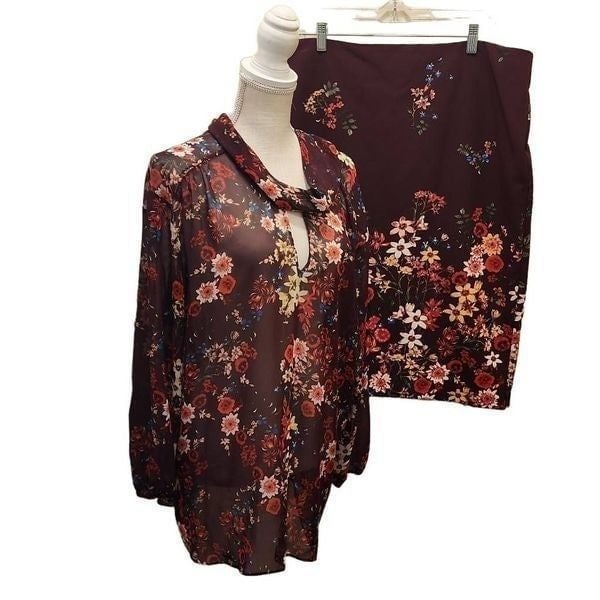 New York & Company Women´s Burgundy Floral Blouse And Pencil Skirt Set Size XXL CSsAyzmVE