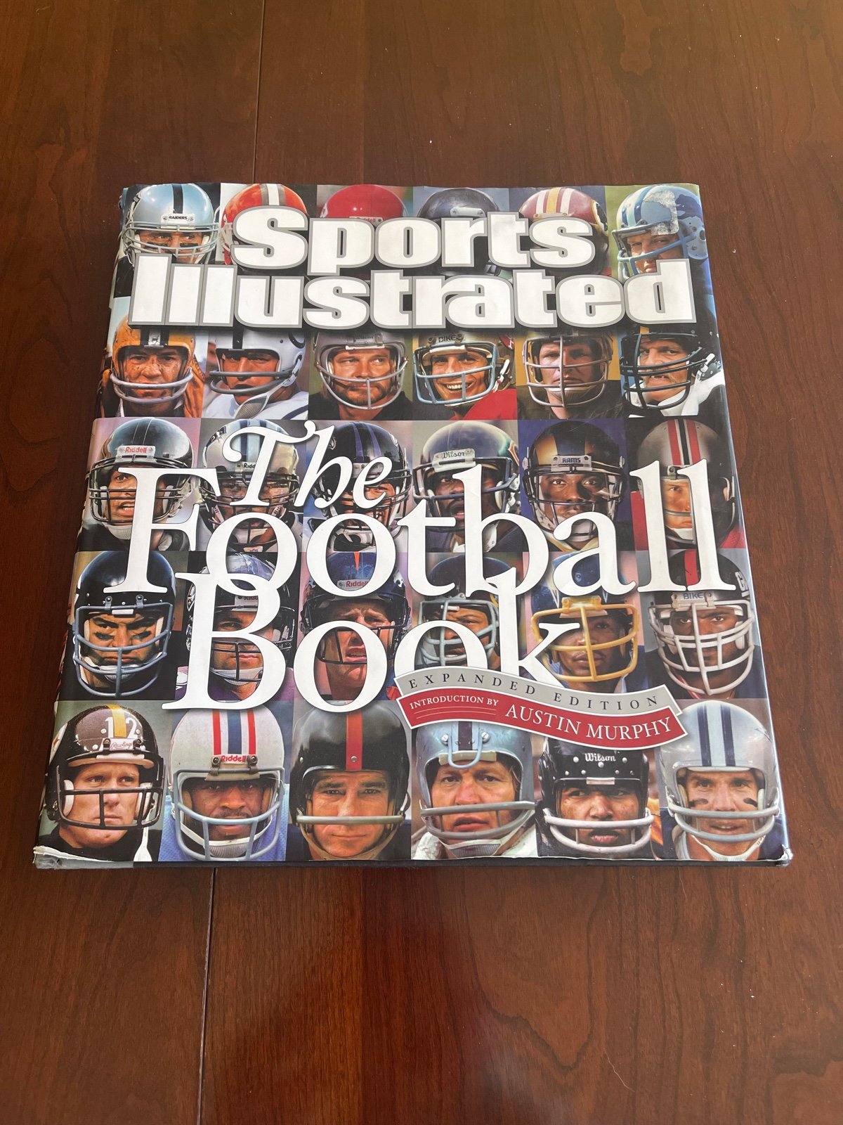 Sports Illustrated  The Football Book acbNYRr0d