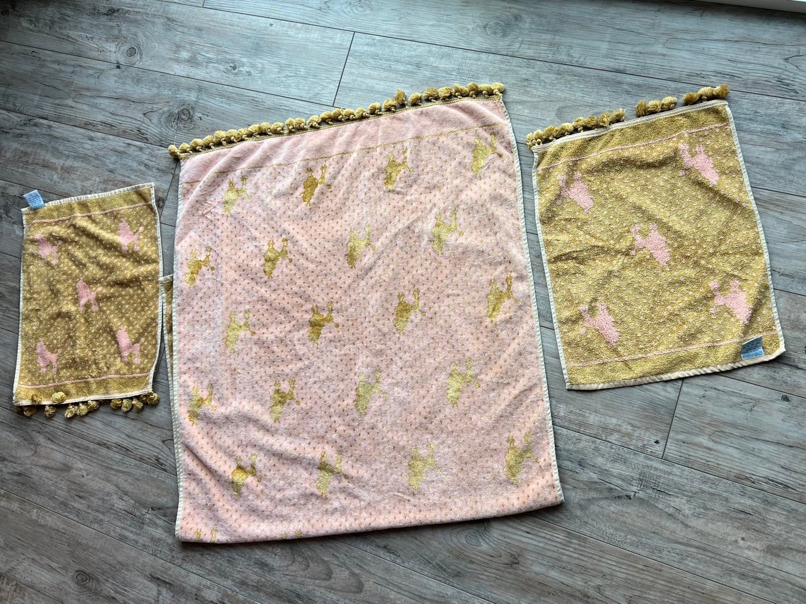 Vintage Rare Besana Made In Italy Pink & Gold Poodle Towel Set - 3 piece 2OMcWnZZM