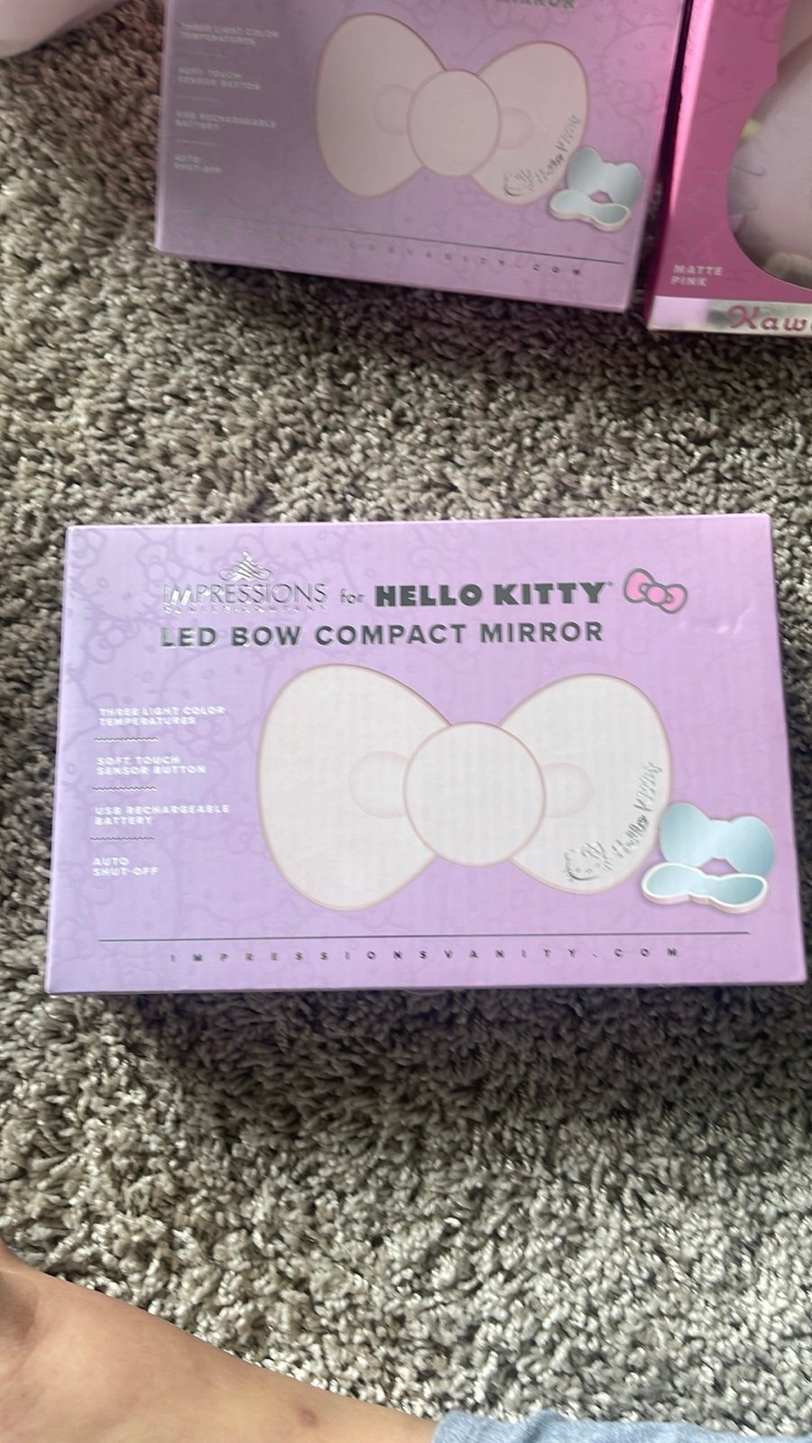 Hello Kitty bow compact mirror 37AsESxhu