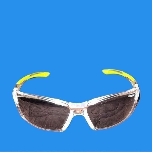 Reebok sunglasses! Cute with clear and yellow frames! fig9I02KT