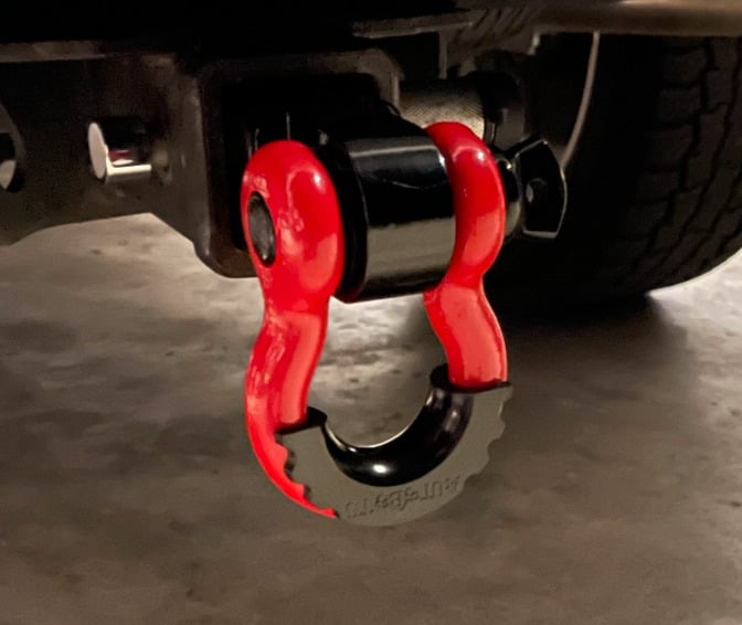 Shackle Hitch Receiver 2