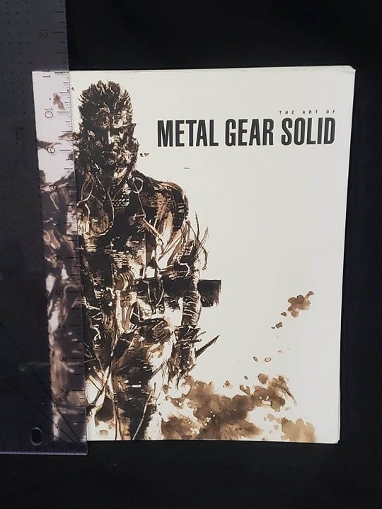 2004 Konami The Art of Metal Gear Solid Art Book 2foKUn